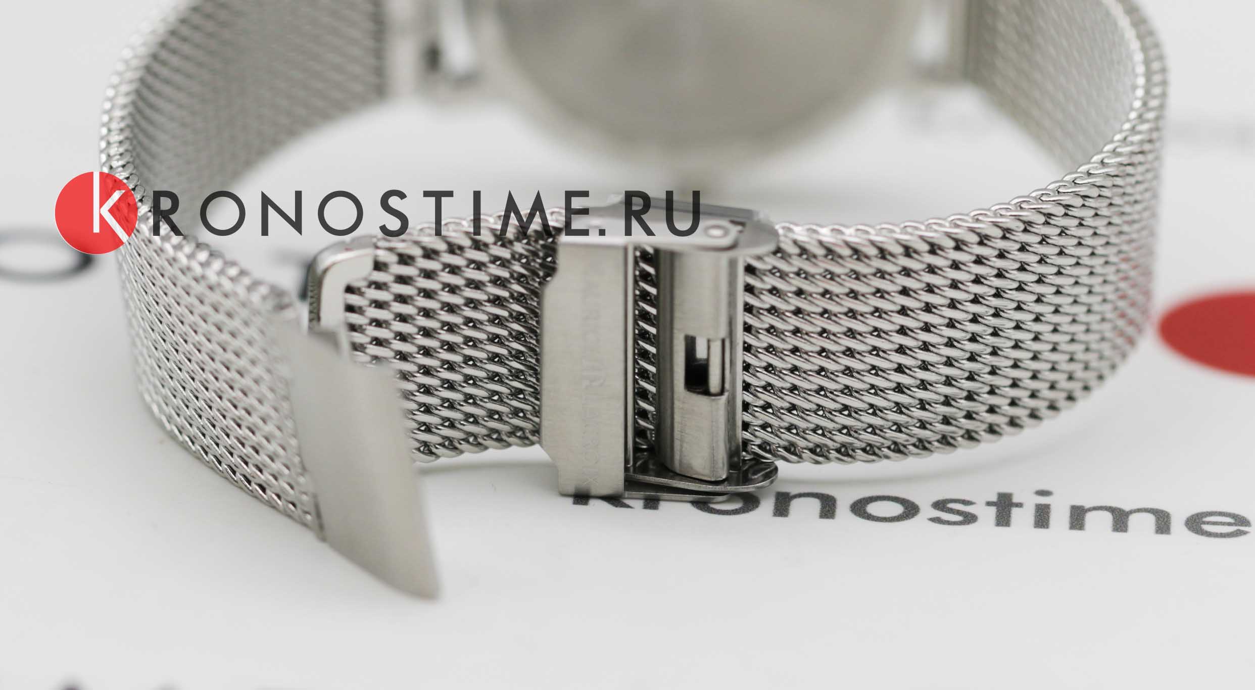 Maurice Lacroix Maurice Lacroix Eliros Date EL1118-SS006-620-1 кварцевые мужские часы часы крупный план зеленый циферблата